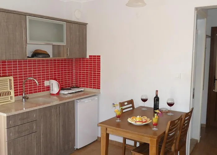Ozukara 1 Apartmanhotel Gümbet