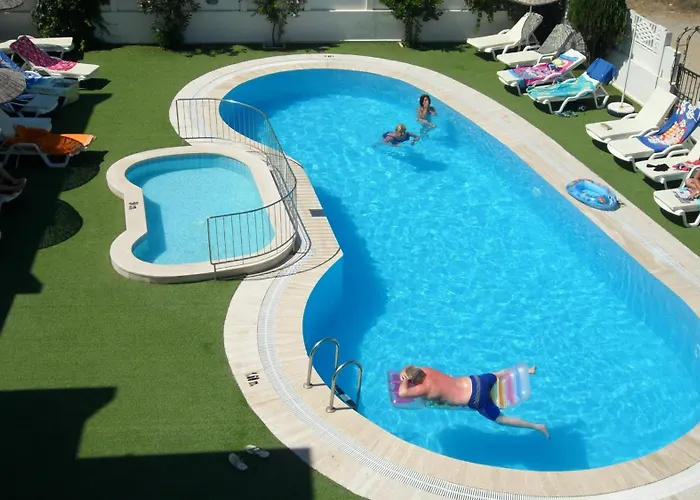 Aparthotel Ozukara 1 3*