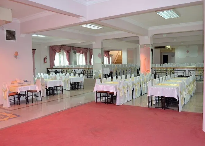 Apartmanhotel Ozukara 1 3*