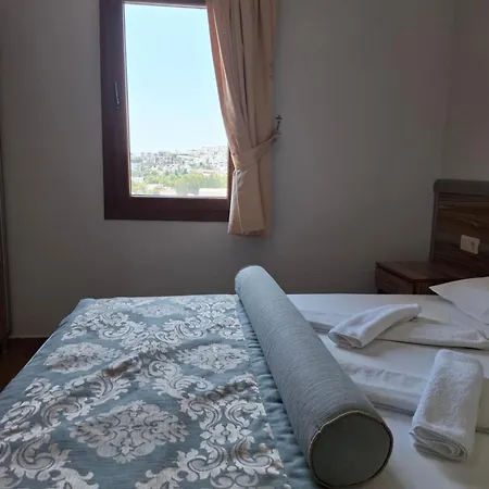 Apartmanhotel Ozukara 1 3*