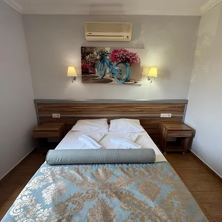 Apartmanhotel Ozukara 1 3*